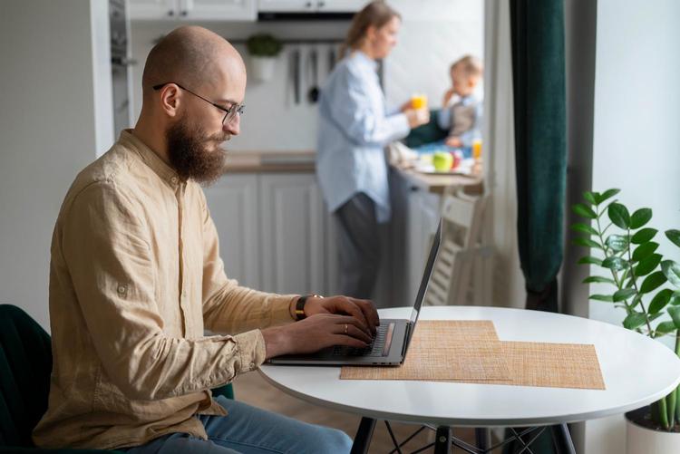 Flexible working application meeting script template cover image